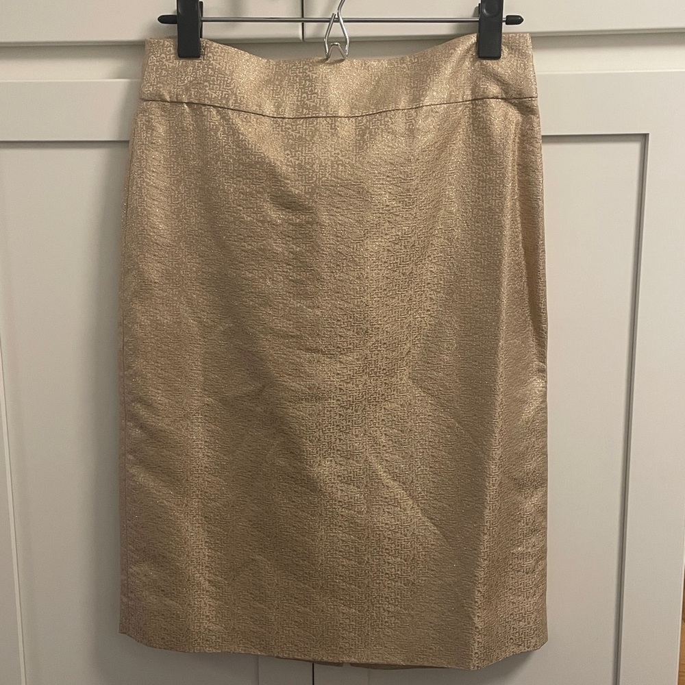 Size 2 J. Crew Collection metallic gold jacquard pencil skirt.